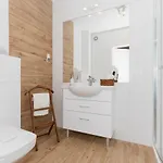 Grace Ii Apartment *