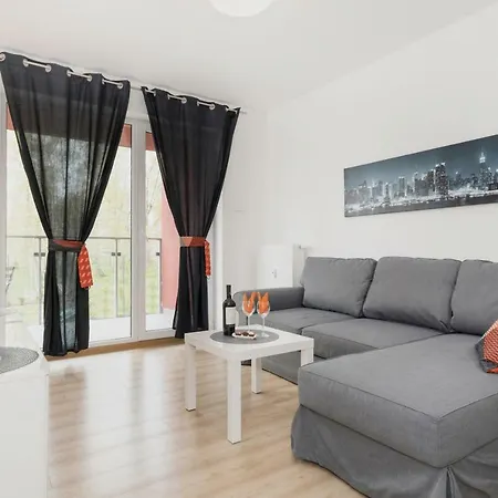 Grace Ii Daire Kolobrzeg